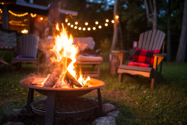 am Lagerfeuer